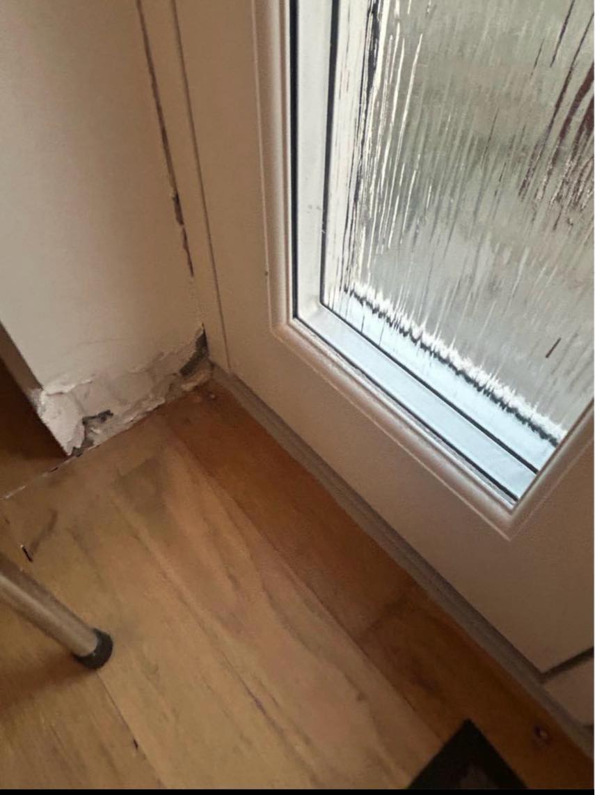 Færdiggørelse af hoveddør