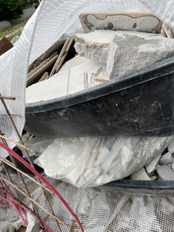 Afhentning af byggeaffald