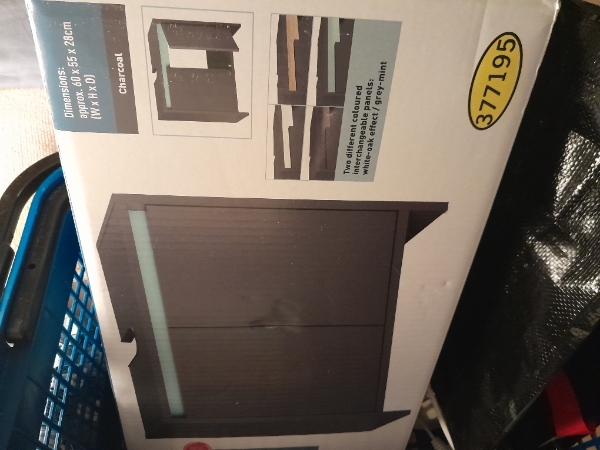 Samling af toilet underskab