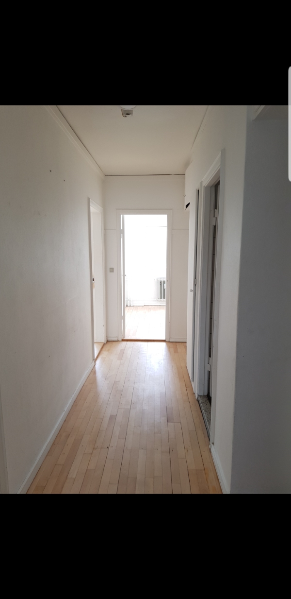 Male en lejlighed på 80 kvm.