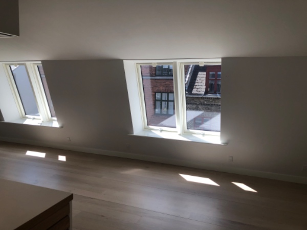 Maling af vægge og slibning af gulve ved fraflytning