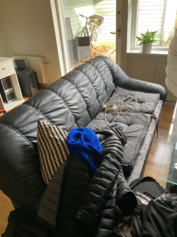 Afhentning af  møbler