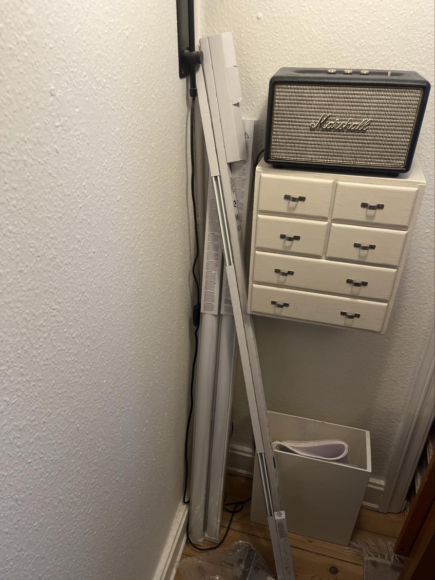 Opsætning af gardinskinne loft, rullegardiner og klap sæde til gang.