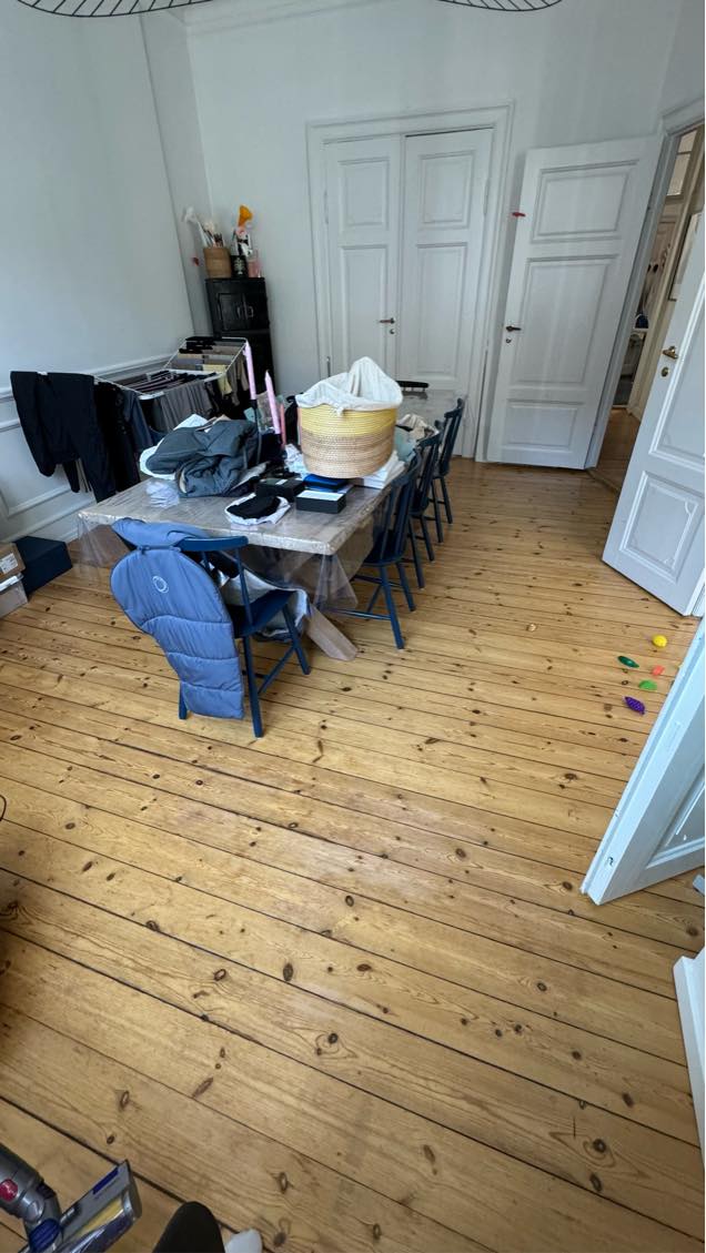 Slibe gulv og lakering