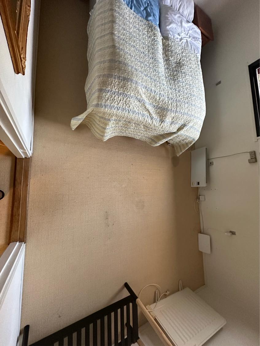 Gulve males I højglans maling