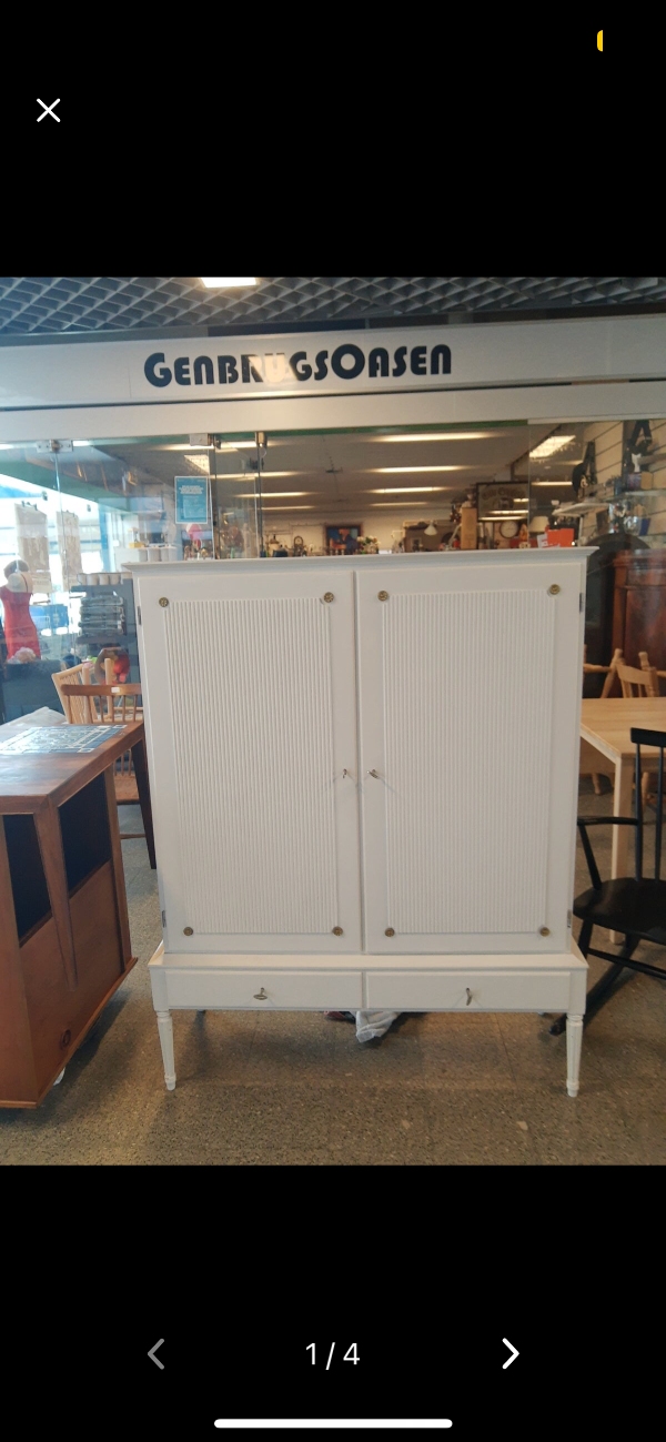 Hjælp til afhentning af skab