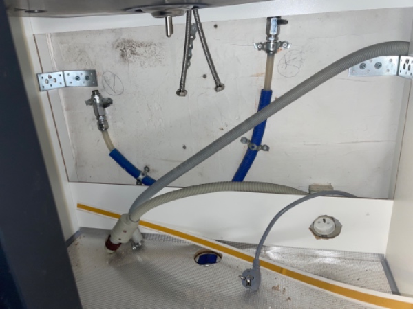 Tilslutning af køkkenvask samt vaskemaskine