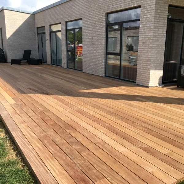 Træ terrasse