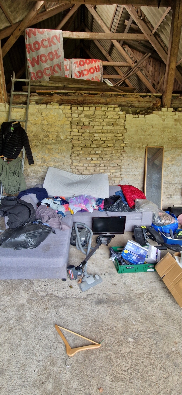 Kørsel på genbrug med diverse affald.