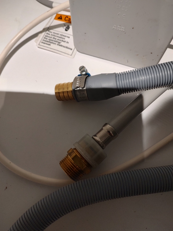 Tilslutning af vaskemaskine