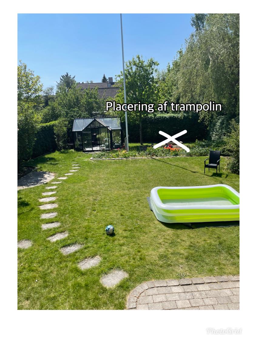 Nedgravning af trampolin