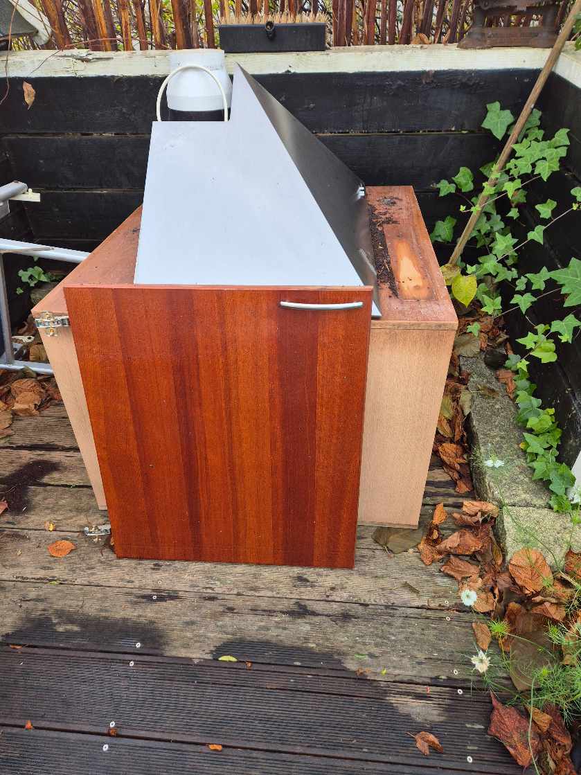 Flytte sofa/ affald køres væk