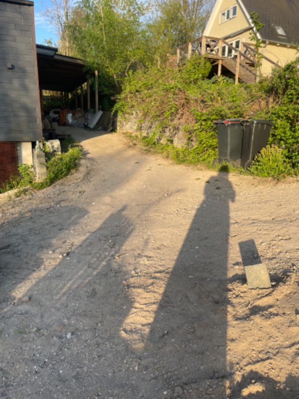 Fjernelse af papkasser, træ og div