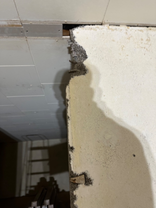 Reetablering af mur over gammel dør