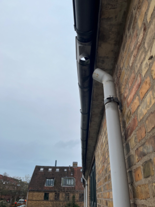 Reperation af tagrende