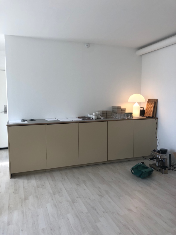 Færdiggøre installation af ikea