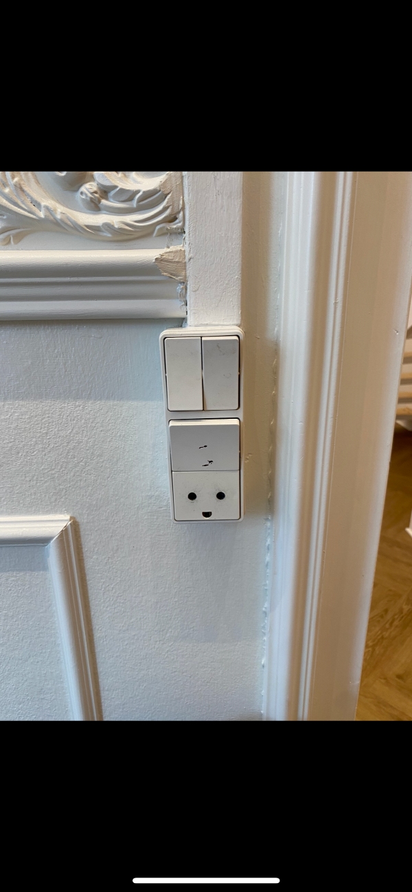 Installation af to lysdæmpere