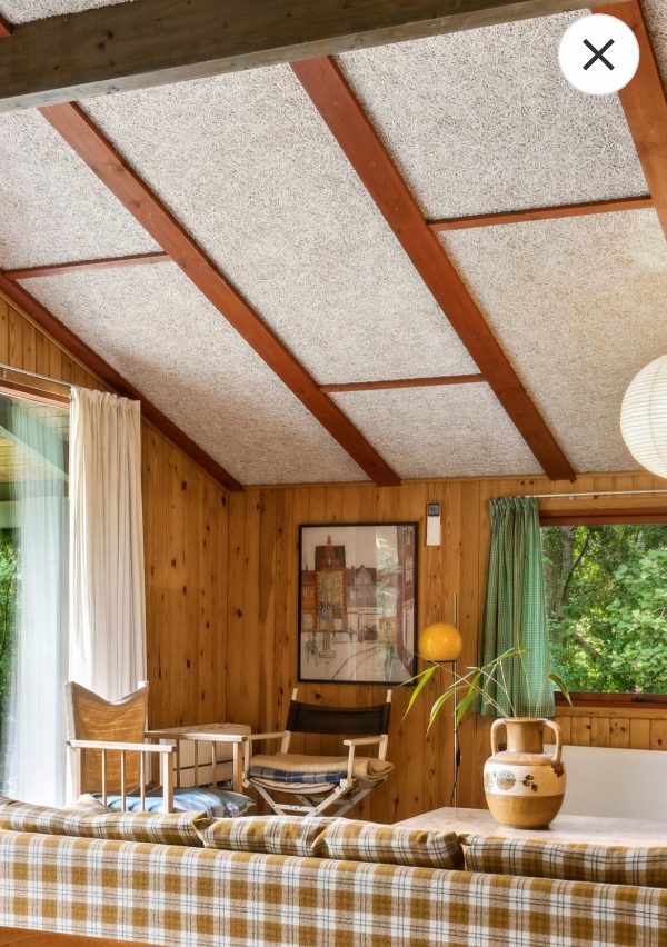 Sprøjtemaling af troldtekt/træbeton loft