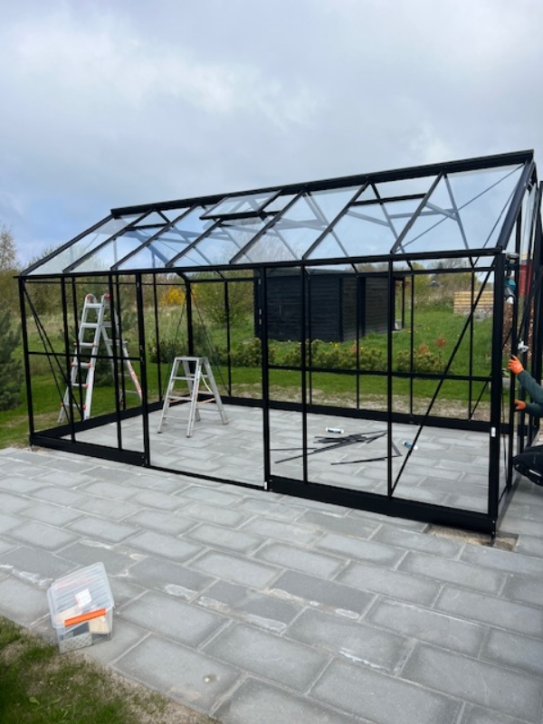 Pris på fugning af drivhussockel