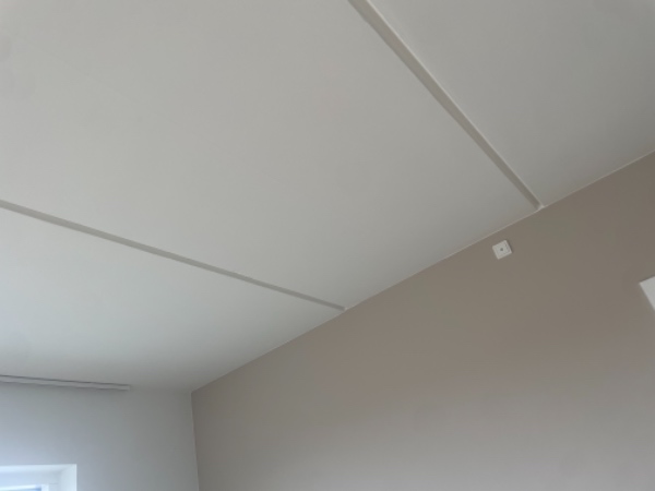 Opsætning af lampe over spisebord