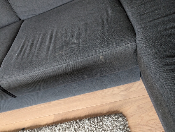 Damprensning af sofa og tæppe