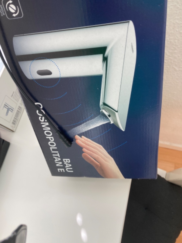 2 vandhaner på 2 badeværelser der skal skiftes