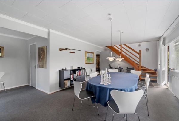 Rensning af ca. 90kvm væg til væg tæpper