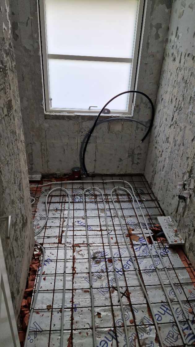 Hjælp til at male mit badeværelse og toilet