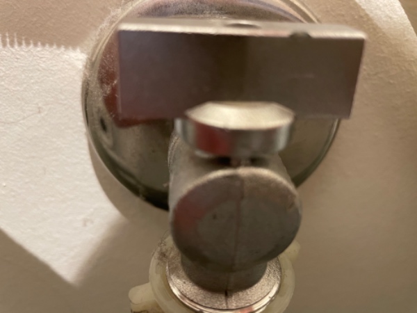 Skift vandhane til en vaskemaskine