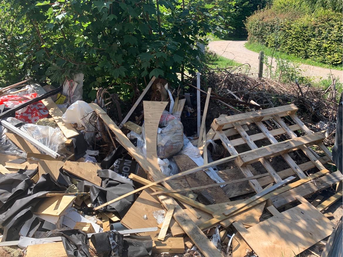 Byggeaffald til genbrugsplads
