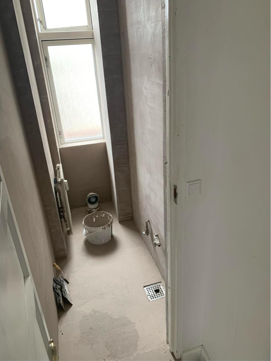 Montering af 2 badeværelser, samme andelsforening