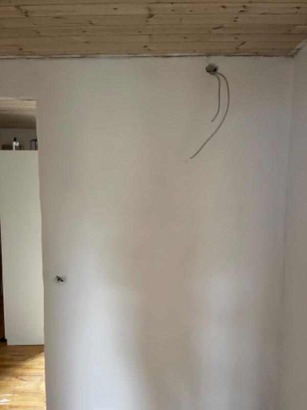 Tilslutning af el/kabler flere steder i huset