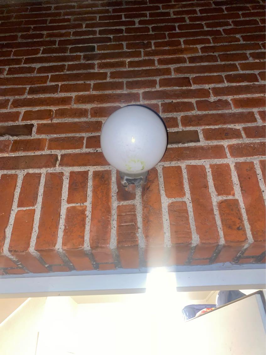 Elektriker til to opgaver i villa