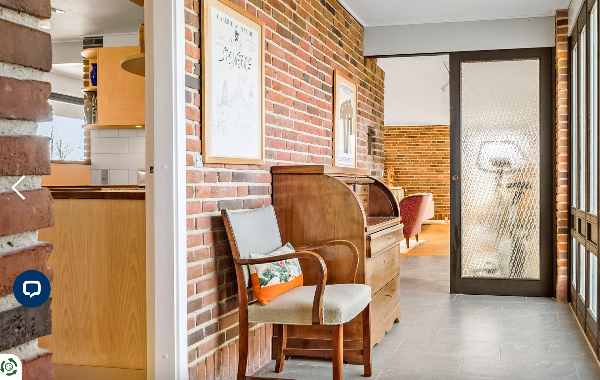 Fuldpudsning af ca. 50 kvm murstensvæg - inde.