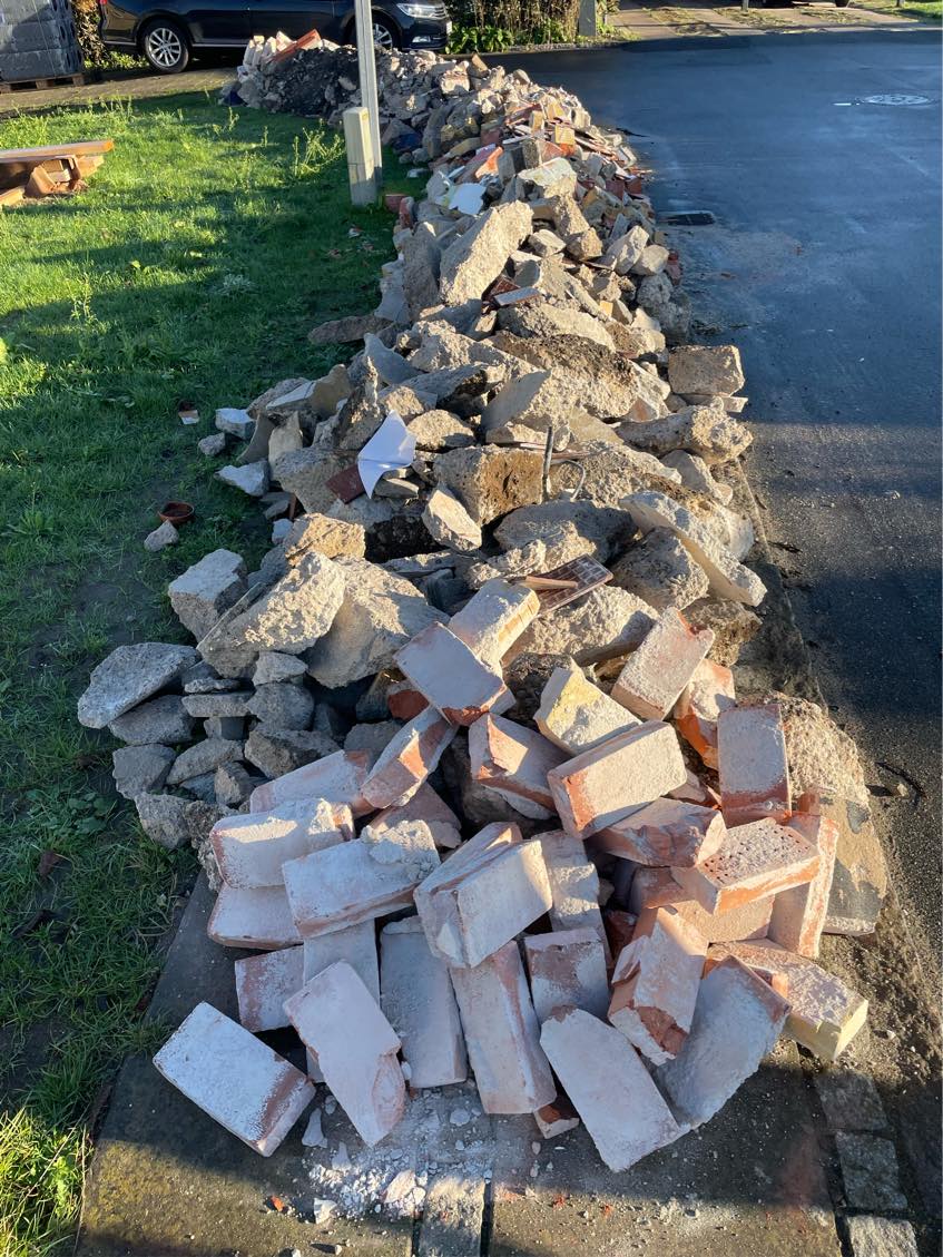 Murbrokker ønskes afhentet