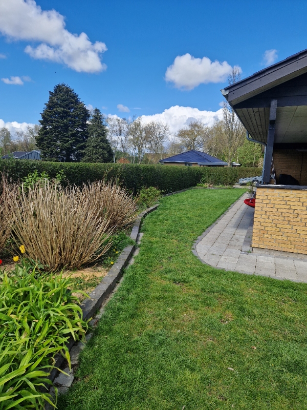 Lugning, havearbejde, kantklip.