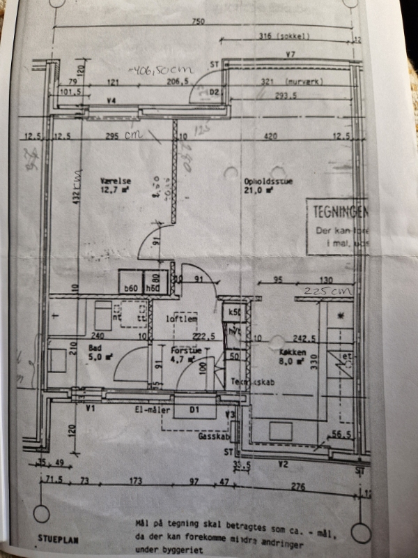 maling af lofter 51,4 m2 heraf er 5 m2 vådrum + en smule væg