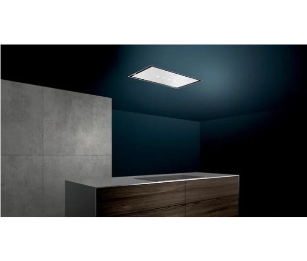 Montering af loftsemhætte, samt nedtagning/bortskaffelse af gammel emhætte.