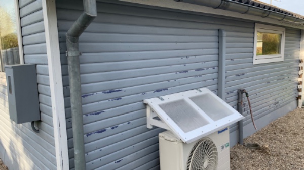 Jeg vil gerne have beklædt mit hus med plader som ikke skal males eller vedligeholdes