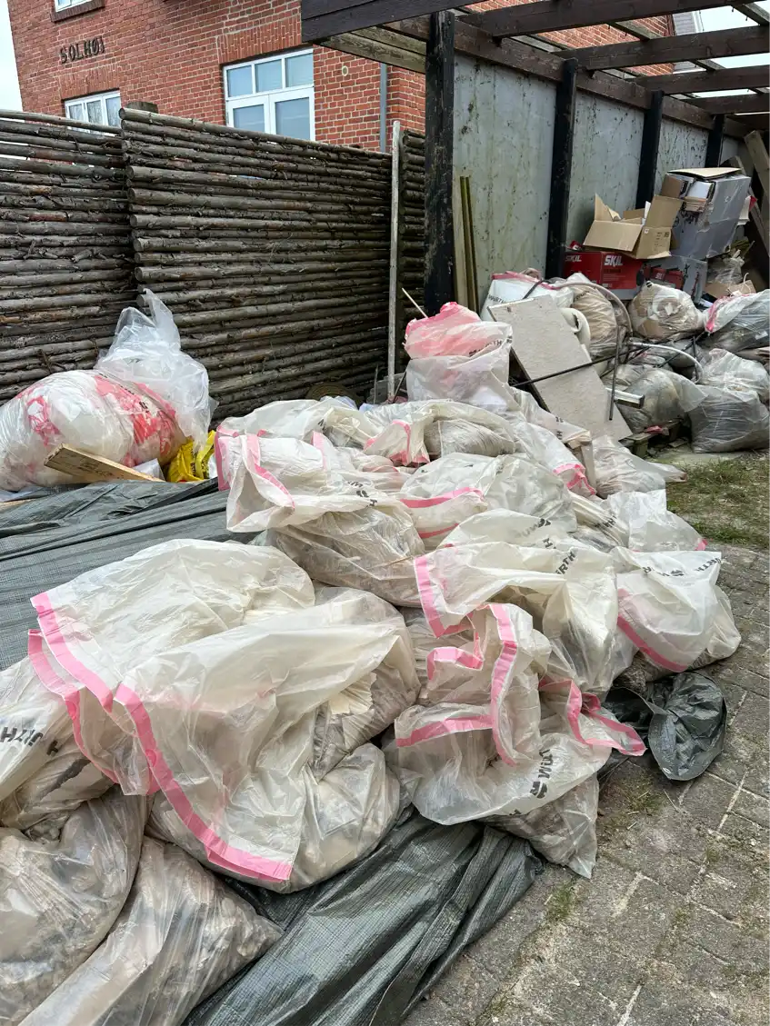 Oprydning af byggeaffald