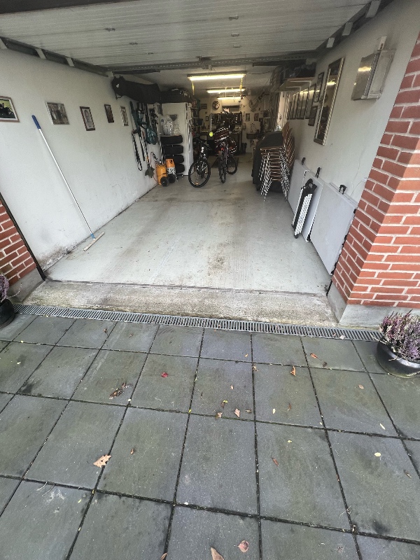 Skævt garage gulv