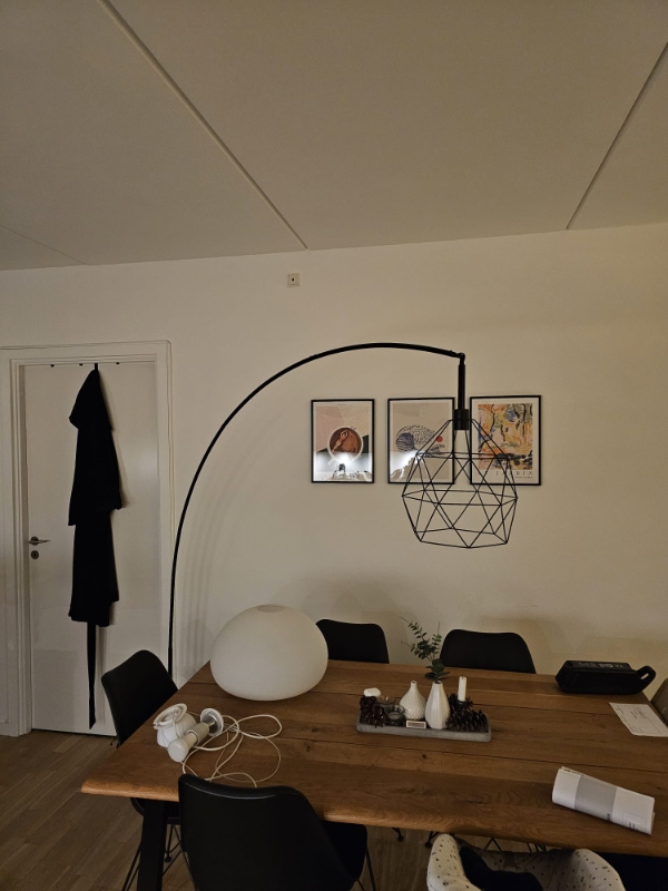 Ophæng af lamper i loft