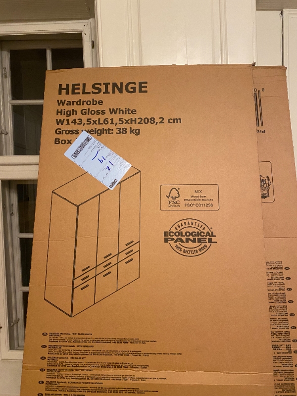 Samling af to Helsinge skabe