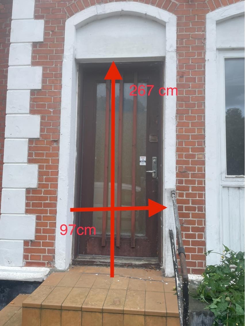 Muret op i ydervæg i ejendom