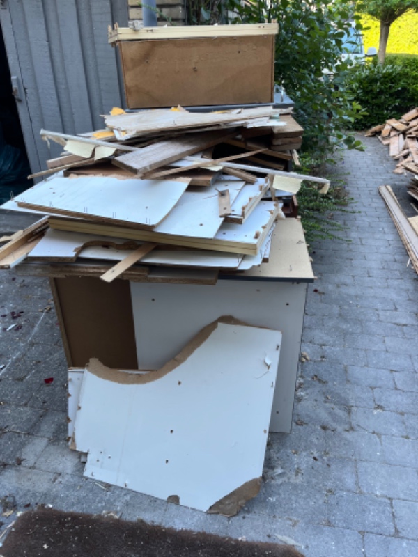 Fjerne byggeaffald i Rødovre