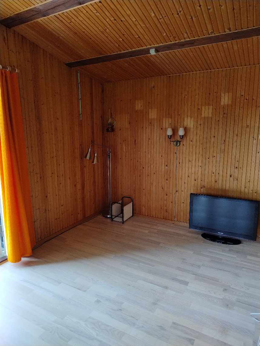 Maling af indvendige vægge og dørkarme