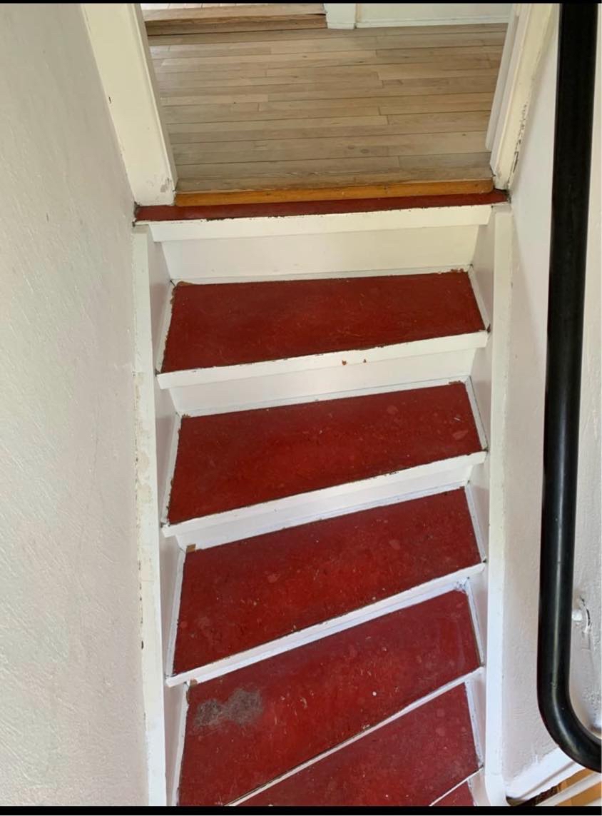 Afmontering af linoleumsgulv + montering af nyt