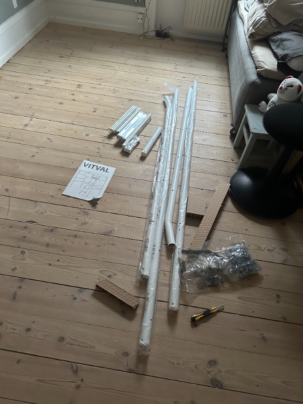 Opsamling af Ikea Vitval højseng