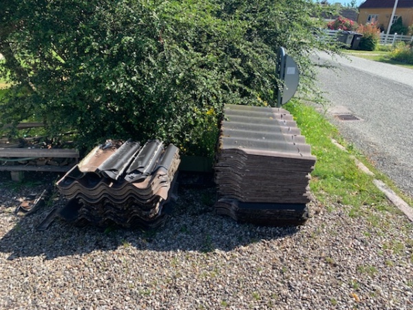 Afhentning og afskaffelse af bølgeeternit tagplader