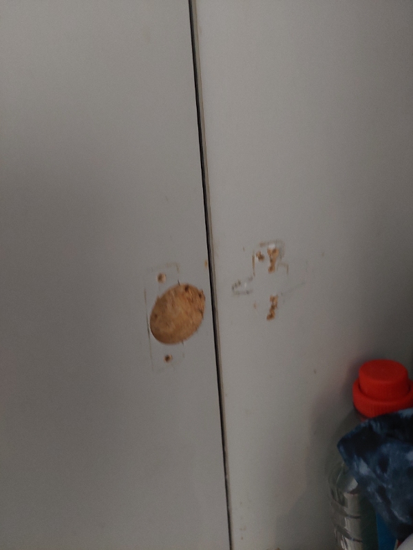 Montering af køkkenlåge